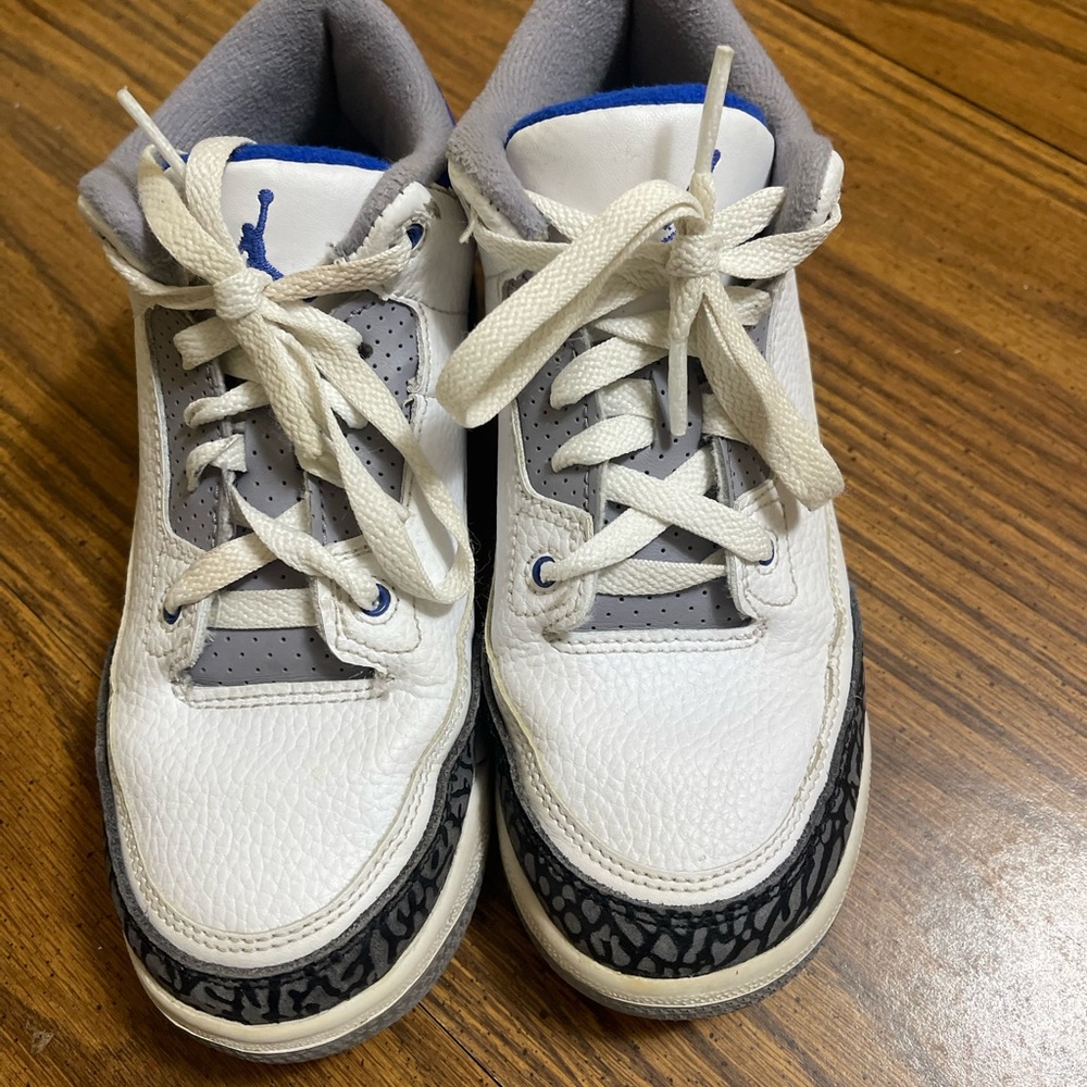 Nike Jordan 3s